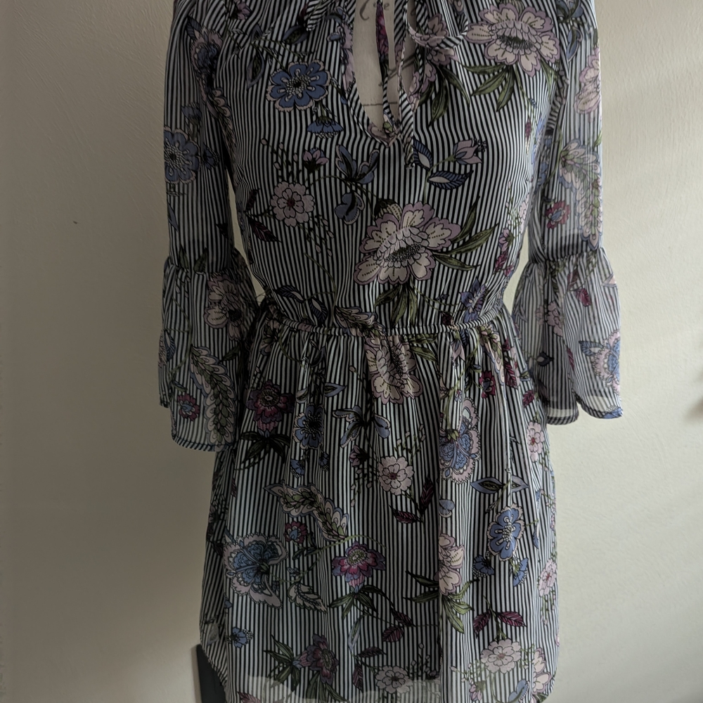 Speechless Silver Bell Sleeve Plunge Sundress